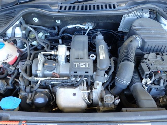 VOLKSWAGEN VOLKSWAGEN POLO 2011