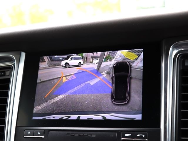 PORSCHE PORSCHE Macan 2016