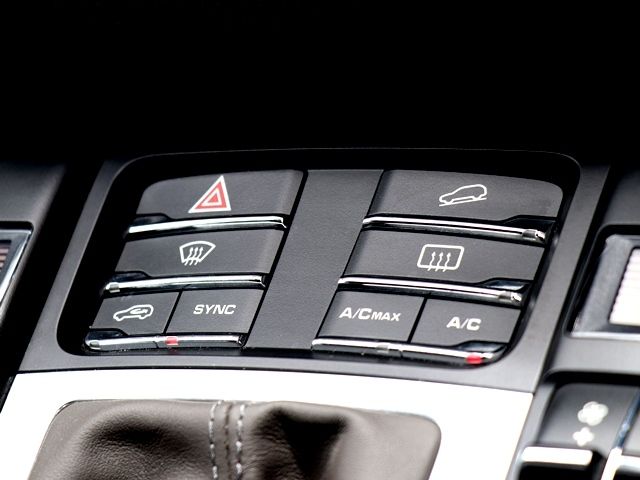 PORSCHE PORSCHE Macan 2016