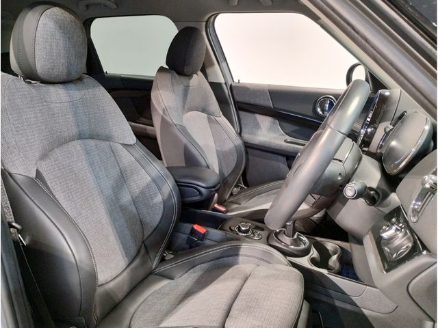 BMW MINI COOPER D CROSSOVER 2023