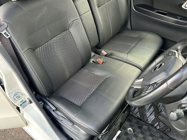 DAIHATSU MOVE CUSTOM 2017