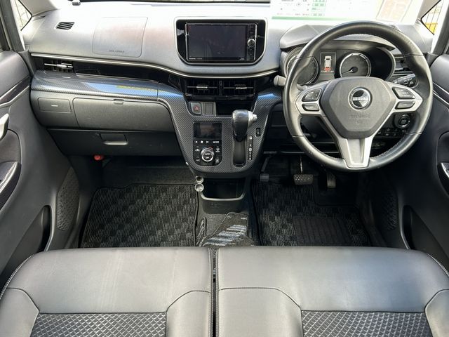 DAIHATSU MOVE CUSTOM 2017