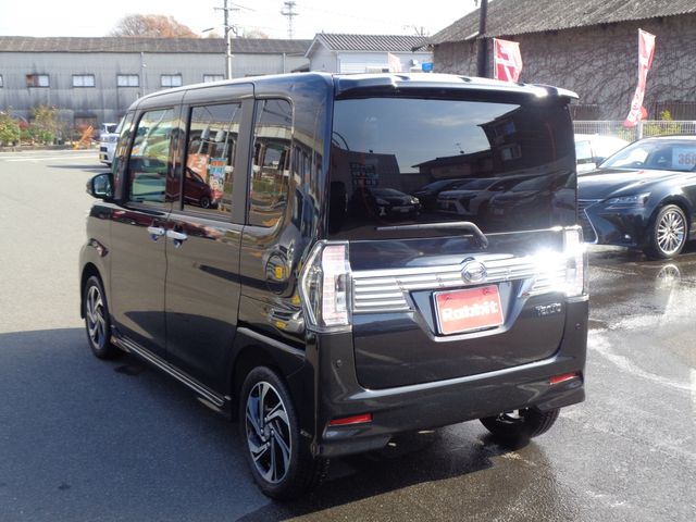 DAIHATSU TANTO CUSTOM 2019