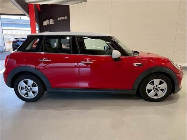 BMW MINI COOPER 5DOOR 2019