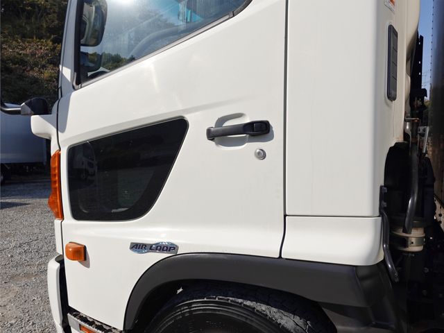 HINO RANGER 2013