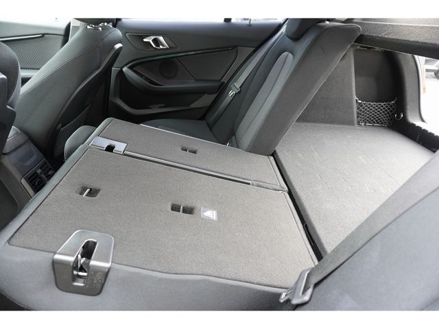 BMW BMW 1series 2022