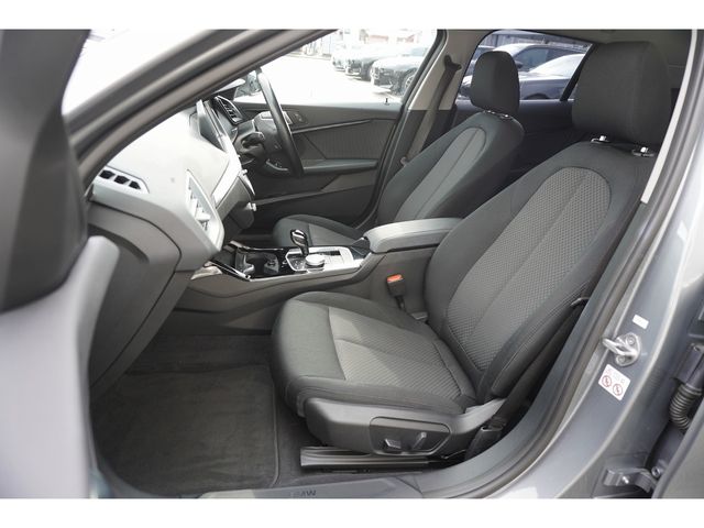 BMW BMW 1series 2022