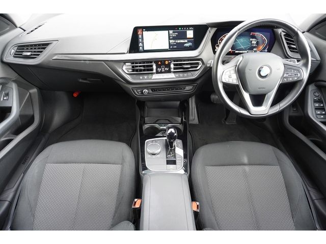 BMW BMW 1series 2022