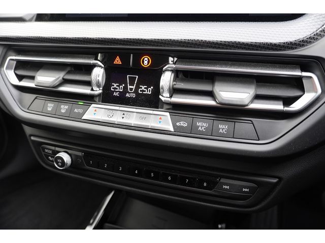 BMW BMW 1series 2022