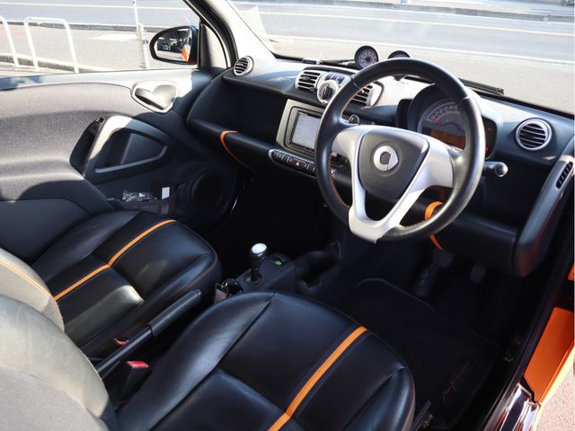 MCC SMART FORTWO coupe 2011