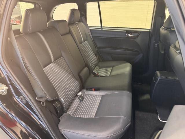 TOYOTA COROLLA FIELDER HYBRID 2018