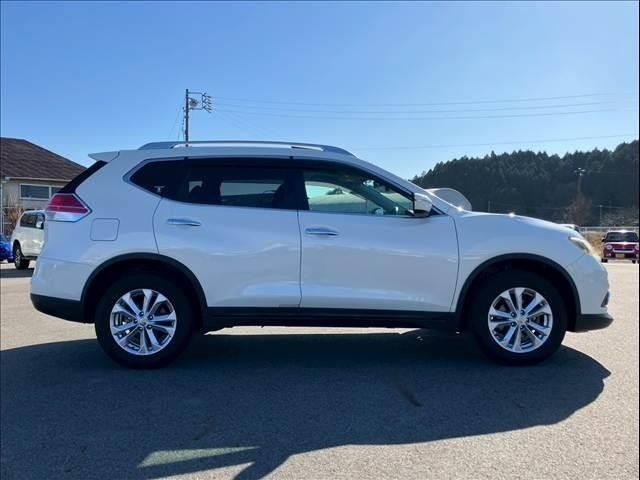 NISSAN X-TRAIL 4WD 2015