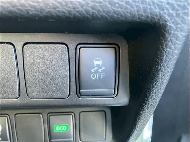 NISSAN X-TRAIL 4WD 2015