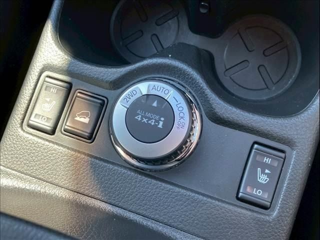 NISSAN X-TRAIL 4WD 2015