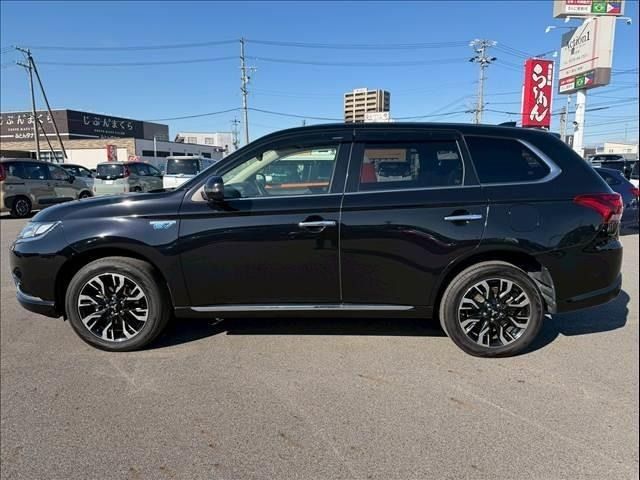 MITSUBISHI OUTLANDER PHEV 2018