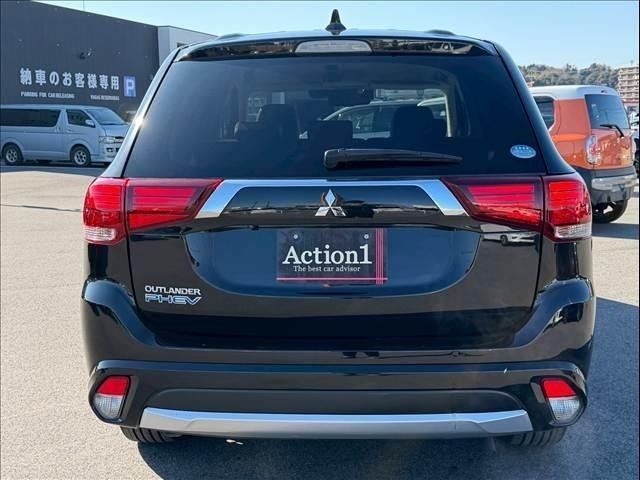 MITSUBISHI OUTLANDER PHEV 2018