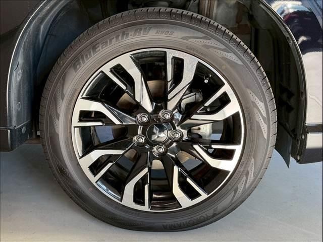 MITSUBISHI OUTLANDER PHEV 2018