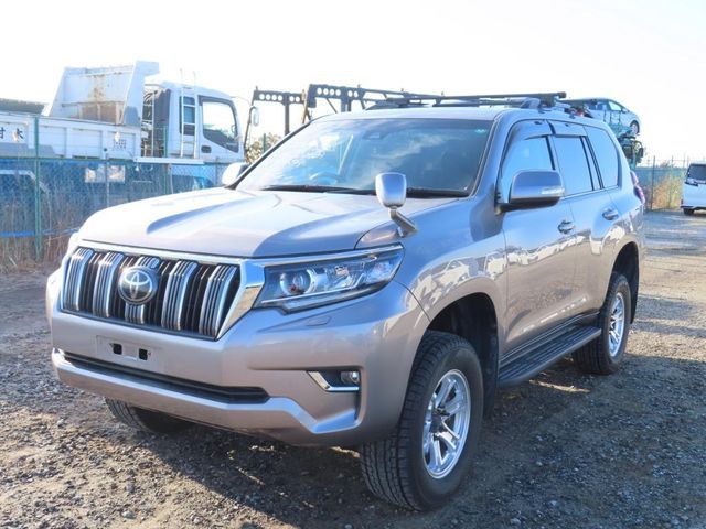 TOYOTA LANDCRUISER PRADO 2018