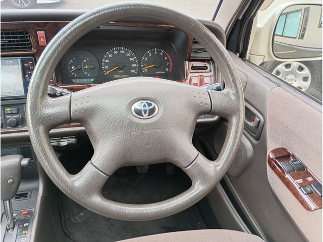 TOYOTA HIACE wagon 2001