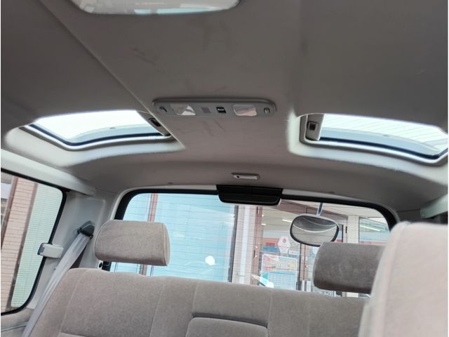 TOYOTA HIACE wagon 2001