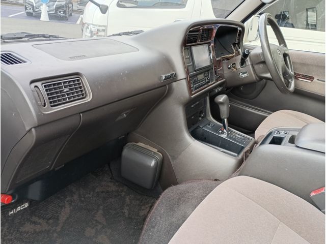 TOYOTA HIACE wagon 2001