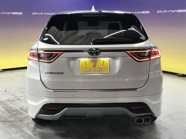 TOYOTA HARRIER 2WD 2015