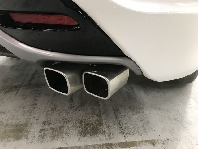 TOYOTA HARRIER 2WD 2015