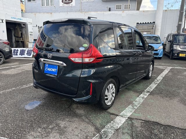 HONDA FREED 2019
