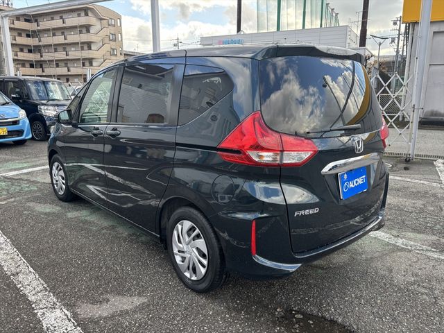 HONDA FREED 2019