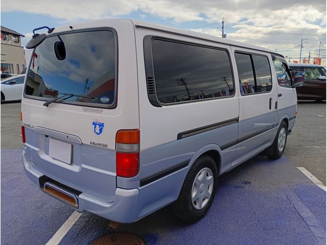 TOYOTA HIACE van 2WD 2004