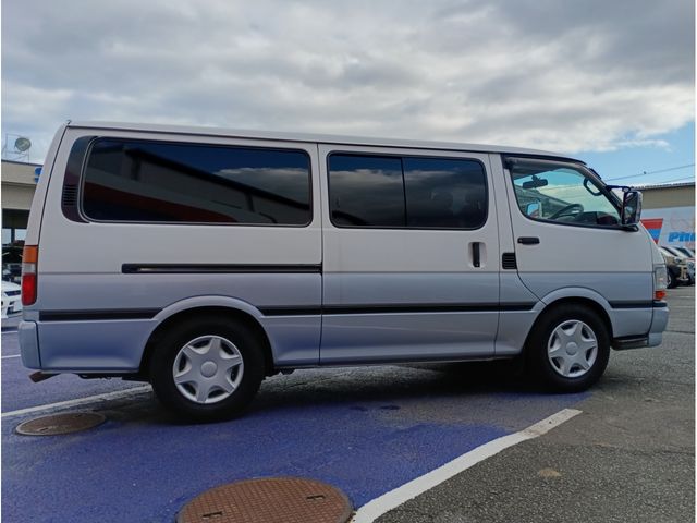 TOYOTA HIACE van 2WD 2004