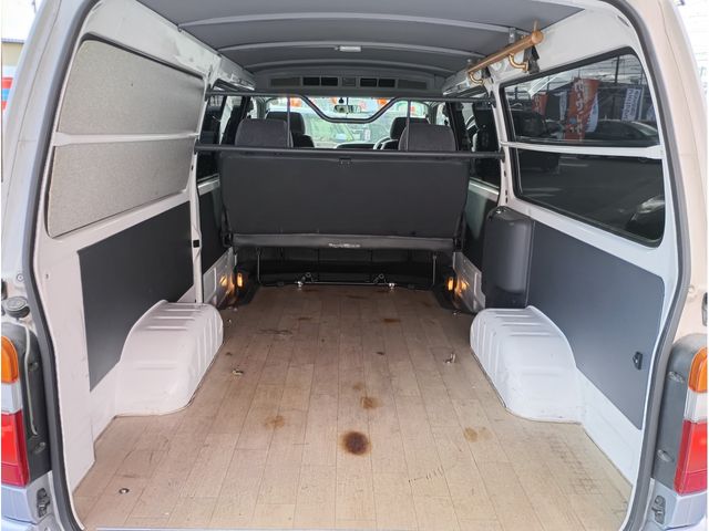 TOYOTA HIACE van 2WD 2004