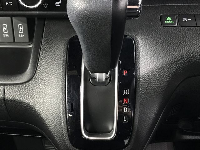 HONDA N BOX CUSTOM 4WD 2019