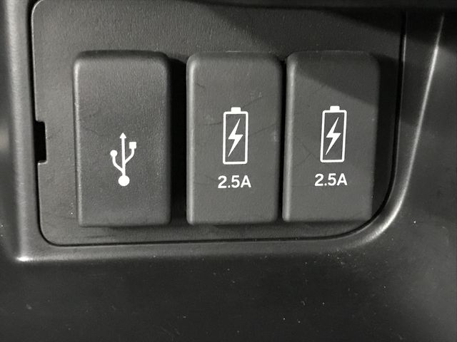 HONDA N BOX CUSTOM 4WD 2019