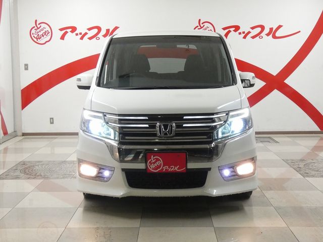 HONDA STEPWAGON SPADA 4WD 2014