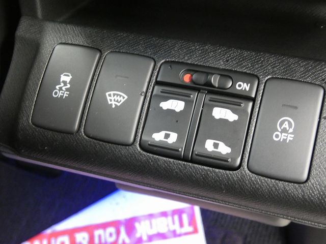 HONDA STEPWAGON SPADA 4WD 2014