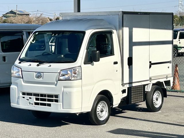 DAIHATSU HIJET truck 4WD 2022
