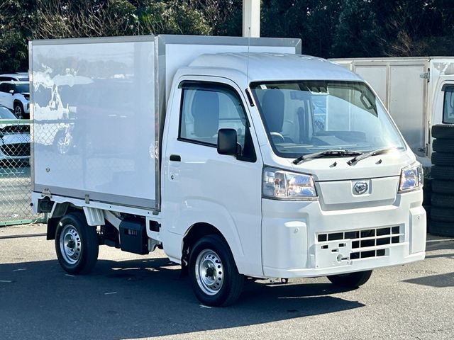 DAIHATSU HIJET truck 4WD 2022