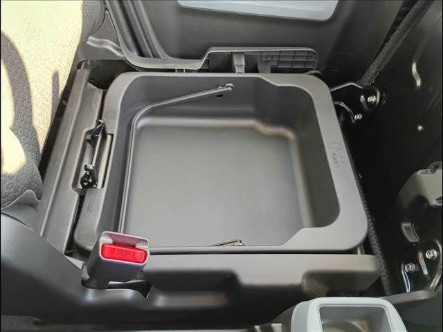 SUZUKI Spacia BASE 4WD 2023