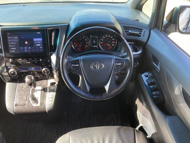 TOYOTA ALPHARD 4WD 2020