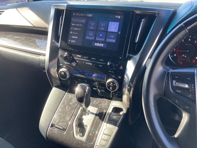 TOYOTA ALPHARD 4WD 2020