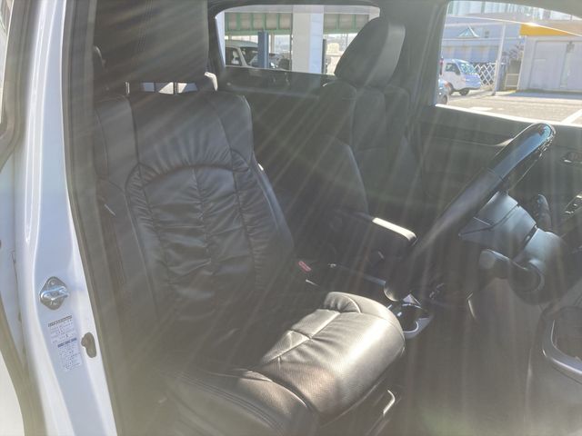 TOYOTA ALPHARD 4WD 2020