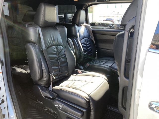 TOYOTA ALPHARD 4WD 2020