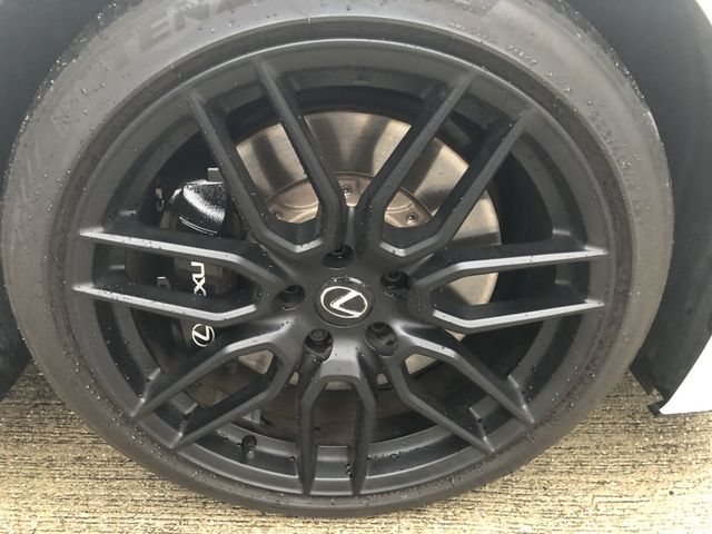 TOYOTA LEXUS IS500 2023