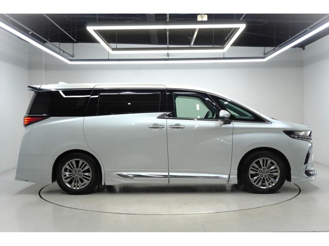 TOYOTA ALPHARD hybrid 2025