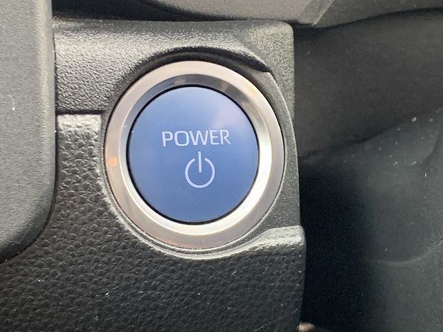 TOYOTA SIENTA HYBRID 2023