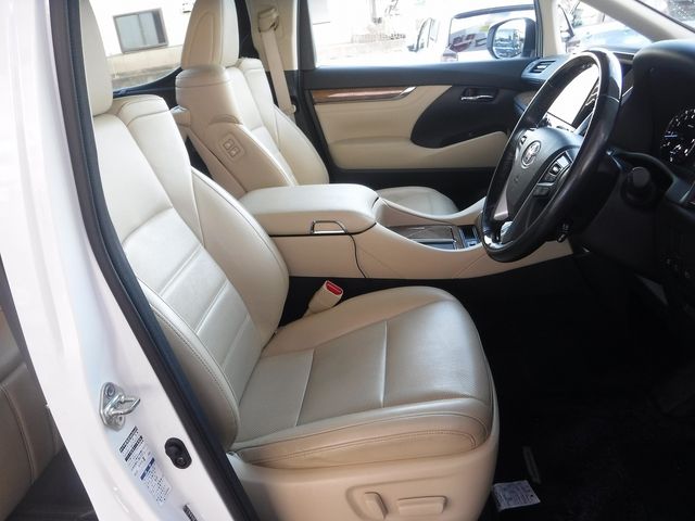 TOYOTA ALPHARD 4WD 2016