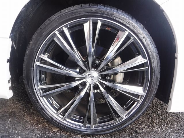 TOYOTA ALPHARD 4WD 2016