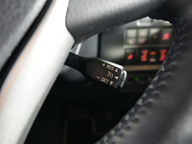 TOYOTA ESQUIRE HYBRID 2020