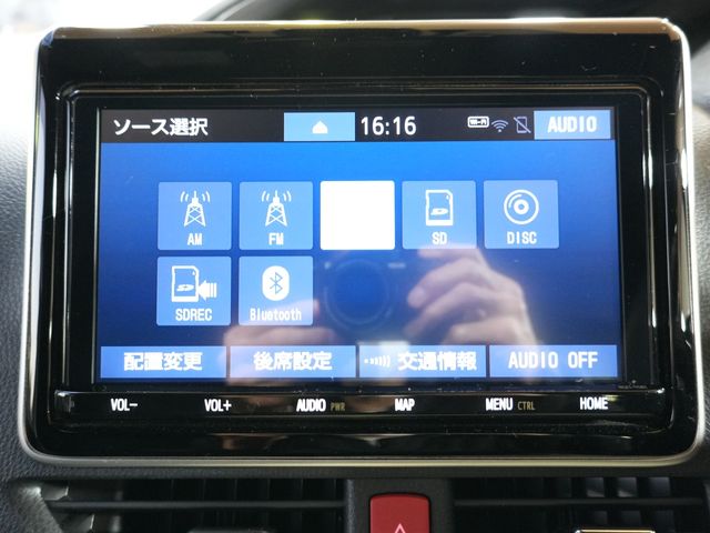 TOYOTA ESQUIRE HYBRID 2020